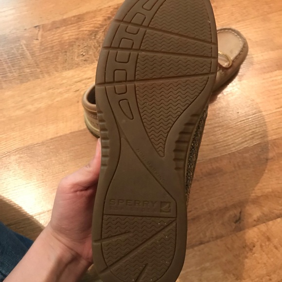 Size 7M Sperry Top-Siders - Picture 3 of 4